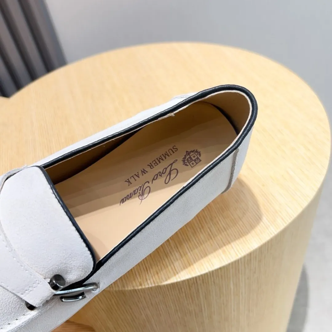 Men's Men's Shoes💰Men's Shoes💰440💰[loro piana] Couple's Style - The new moccasins are made of water-repellent treated suede uppers with rubber soles, a classic. The complex craftsmanship and meticulous structure make the shoes light and soft, allowing you to walk comfortably and freely. Perfect for wearing at the beach or out in the water during the summer. Women’s size: 35-40 Men’s size: 38-45